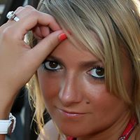 Anna Kuss Photo 1