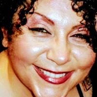 Julie Espinosa Photo 14