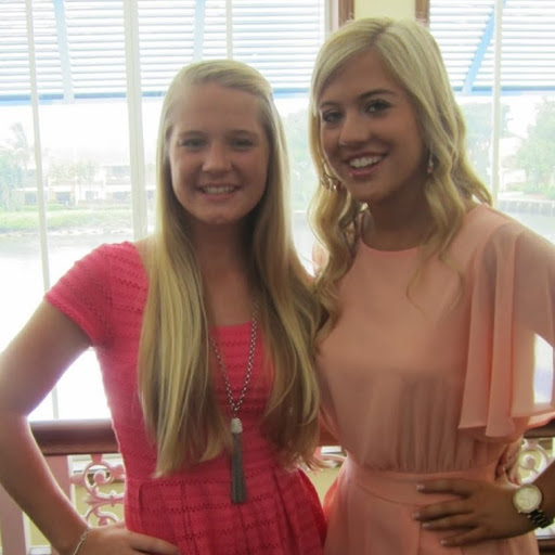 Angela Plummer Photo 25