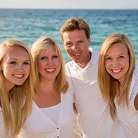 Kristin Noble Photo 36