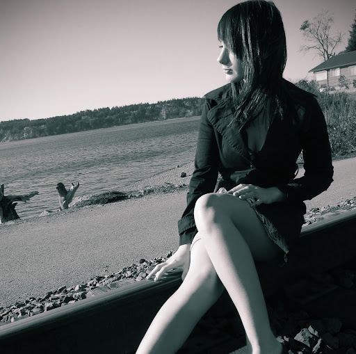 Samantha Rader Photo 3