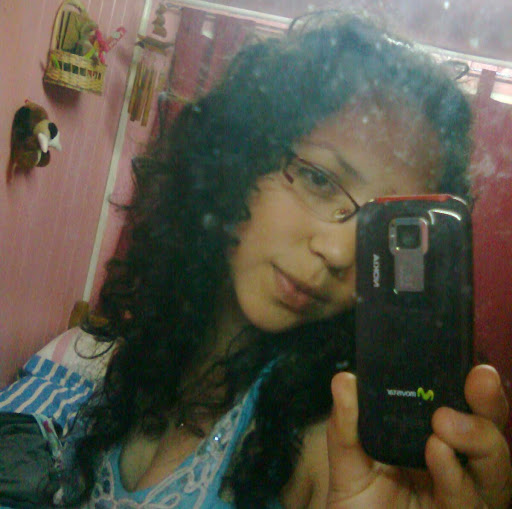 Lorena Alvarado Photo 17