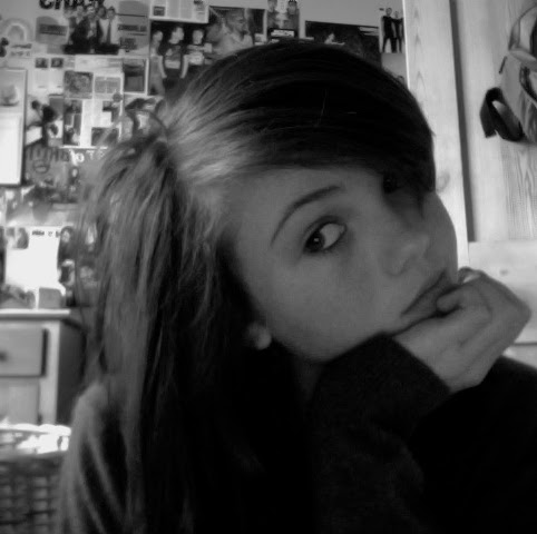 Lucy Patterson Photo 16