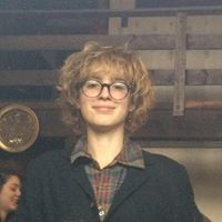 Laura Hackney Photo 19