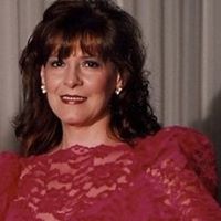 Nancy Markham Photo 19