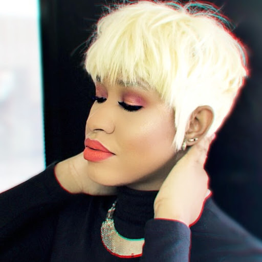 Debbie Diamond Photo 28