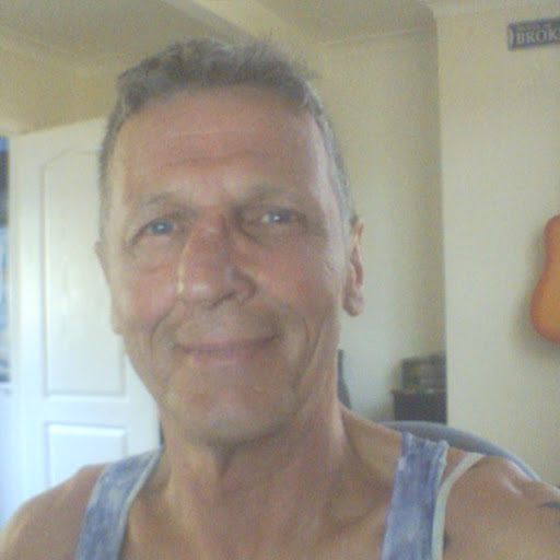 Dennis Richards Photo 26