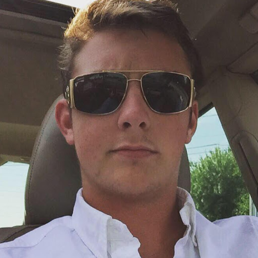 Cody Lowe Photo 16
