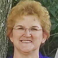Linda Weiland Photo 17