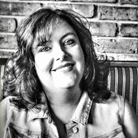 Michele Vaughn Photo 12