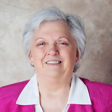 Brenda Bell Photo 27
