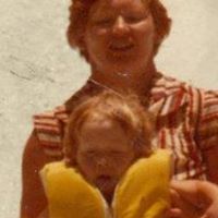 Linda Mclaughlin Photo 28