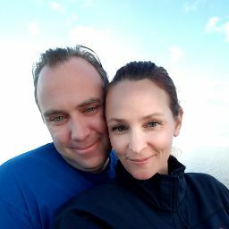 Angela Ernst Photo 12