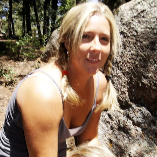 Julie Barnhart Photo 12