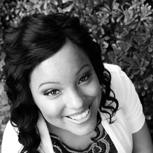 Crystal Calhoun Photo 5