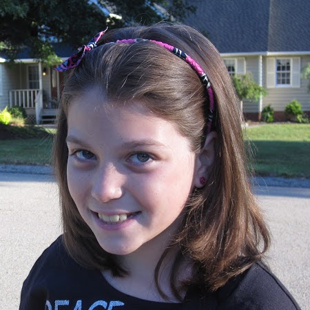 Emilie Jones Photo 16