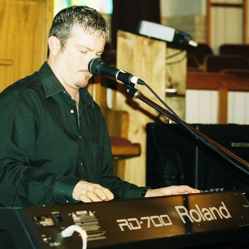 Shannon Terry Photo 21 Shannon Terry Photo 21