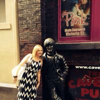 Michele Leitch Photo 3