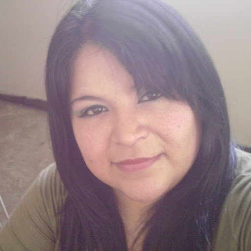 Sara Castaneda Photo 9