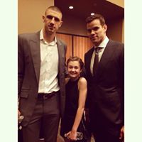 Holly Harris Photo 35
