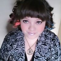 Erin Schultz Photo 9