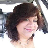 Jackie Guzman Photo 22