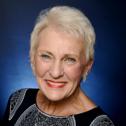 Diane Blake Photo 14