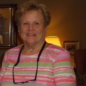 Betty Kelly Photo 29