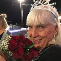 Sara Hester Photo 17