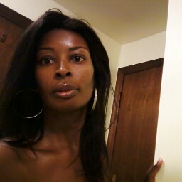 Beverly Grant Photo 30