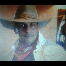 Robert Lind Photo 19