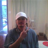 Robert Almazan Photo 5