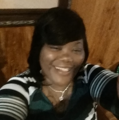 Joann Webb Photo 15