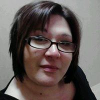 Stacey Guthrie Photo 15