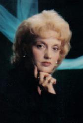 Deborah Gilbert Photo 14