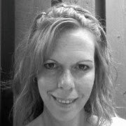 Kari Webster Photo 7