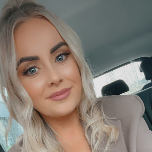 Lorraine Ryan Photo 9