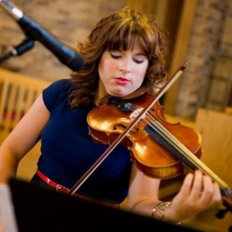 Carrie Schrader Photo 11