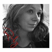 Julia Estes Photo 8