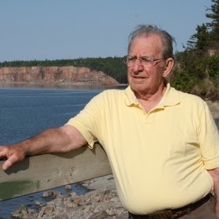 William Currie Photo 26