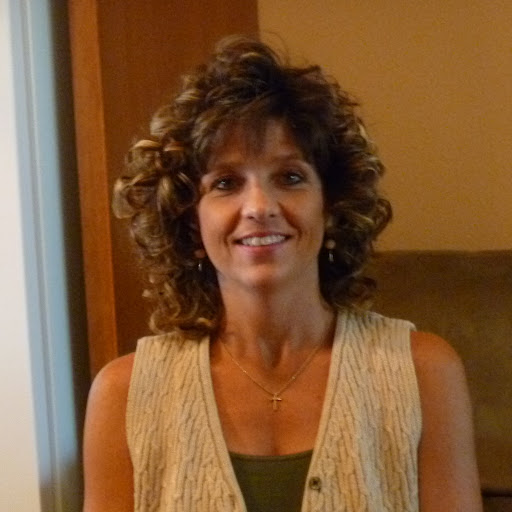 Becky Carlson Photo 28