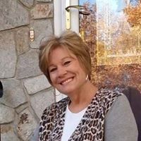 Deborah Quinn Photo 32