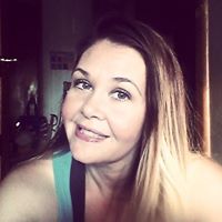 Stephanie French Photo 13