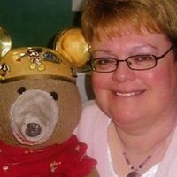 Michelle Arsenault Photo 22