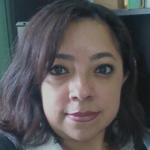 Erika Saldivar Photo 20