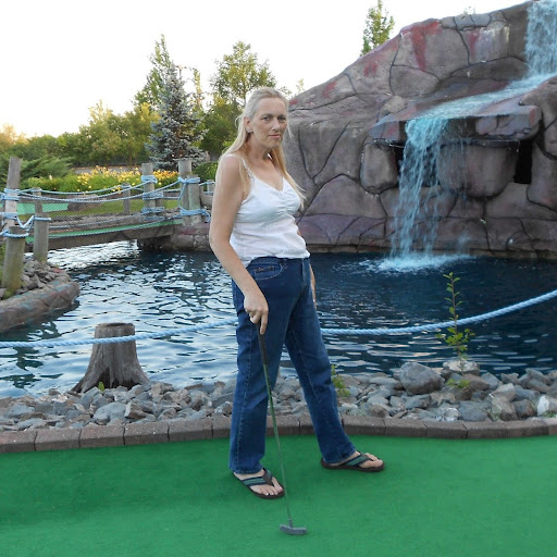 Barbara Bridges Photo 15