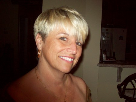 Pamela Ferguson Photo 31