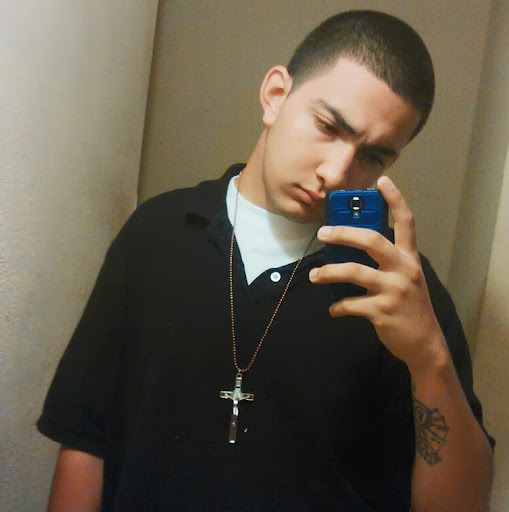 Reynaldo Cruz Photo 41