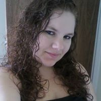 Samantha Peckham Photo 12