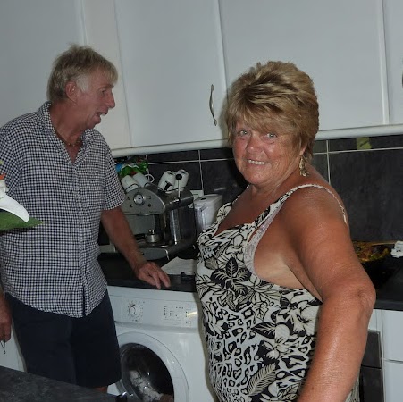 Sandra Middleton Photo 16